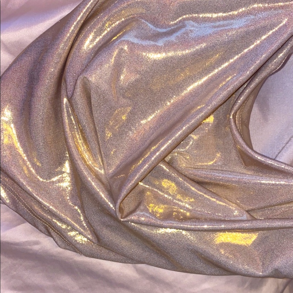 Metallic tube top